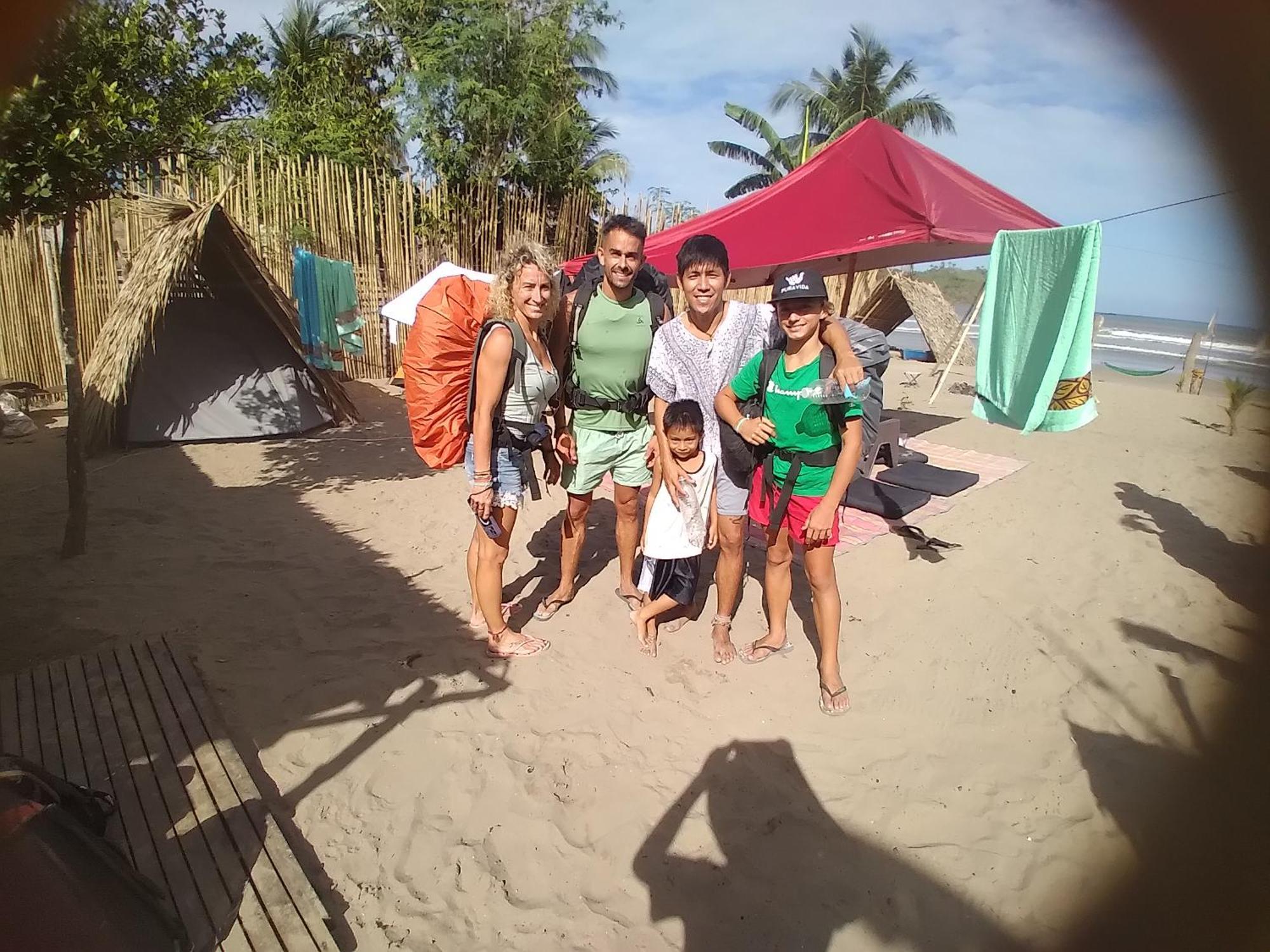 Bucana Kamp Payapa Beachfront El Nido Extérieur photo